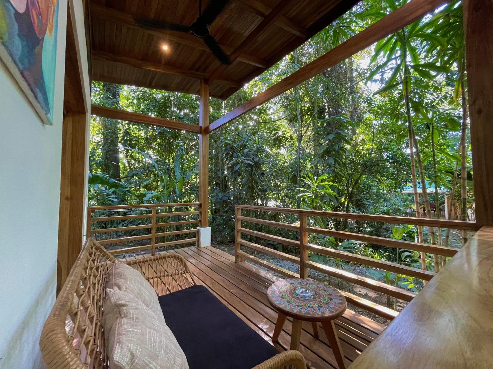 Satta Lodge (Adults Only) Puerto Viejo de Talamanca Dış mekan fotoğraf
